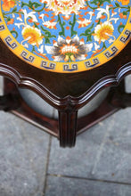 Load image into Gallery viewer, Stool
